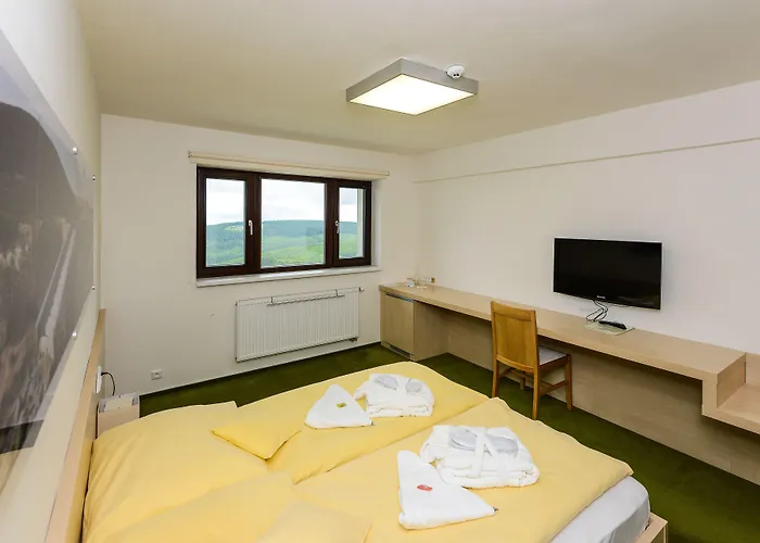 Hotell Horsky Friesovy Boudy Strážné